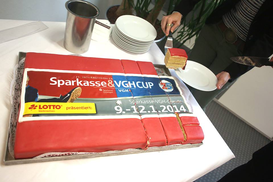 Kuchen für die Hauptsponsoren
