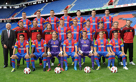 Auch der vierte Internationale Starter beim Sparkasse & VGH CUP 2011 hat am Dienstag Anbend sein vorläufiges Aufgebot für die Spiele auf dem Lokhallenrechteck nach Göttingen gemeldet. Die Mannschaft von Trainer Remo Gaugler ist ein junges, aber offensicht